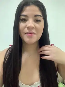 Snapshot of kahraujo chatting on 18, 5, 2026 kahraujo online show from 18, 5, 2026