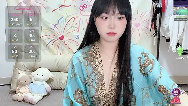 xiaoguai99 online show from 6, 5, 2026