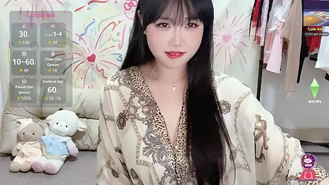 xiaoguai99 online show from 29, 4, 2026