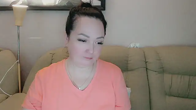 infinity loveliness online show from 12, 11, 2025