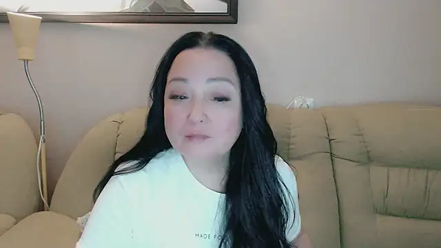 infinity loveliness online show from 10, 11, 2025