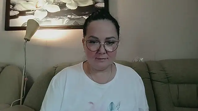 Snapshot of infinity_loveliness chatting on 4, 7, 2026 infinity loveliness online show from 4, 7, 2026