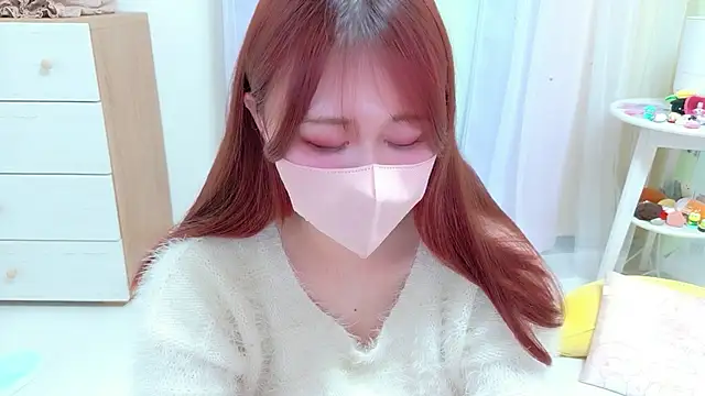 Snapshot of vYuNav chatting on 24, 2, 2026 vYuNav online show from 24, 2, 2026