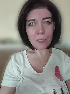 Snapshot of SweetTastes chatting on 4, 8, 2026 SweetTastes online show from 4, 8, 2026