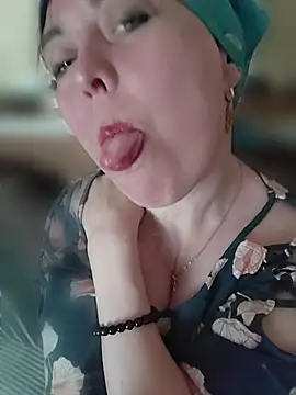 Snapshot of SweetTastes chatting on 10, 7, 2026 SweetTastes online show from 10, 7, 2026