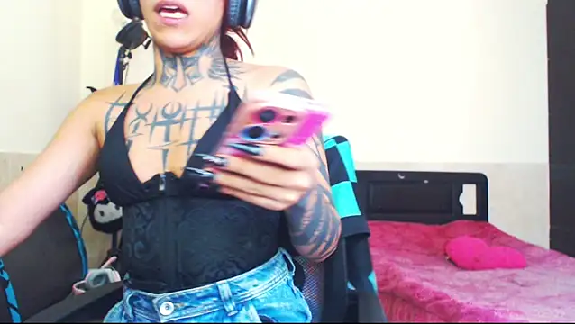 jazmin wolf online show from 23, 4, 2026