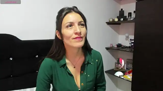 tina2204 online show from 24, 3, 2026