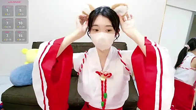 Snapshot of Rui-chaaan chatting on 26, 4, 2026 Rui-chaaan online show from 26, 4, 2026