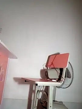 lina loveee online show from 18, 2, 2026