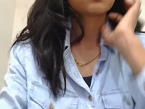 Snapshot of hina_001 chatting on 1, 2, 2026 hina 001 online show from 1, 2, 2026