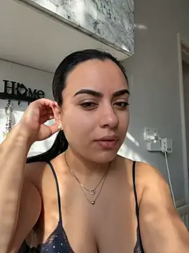 Marisa ass online show from 19, 3, 2026