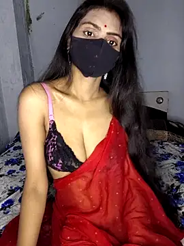 Snapshot of rani_coupleee chatting on 5, 2, 2026 rani coupleee online show from 5, 2, 2026