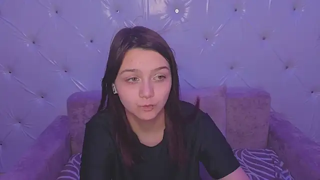 xxxnaughtyfoxyxxx online show from 30, 4, 2026
