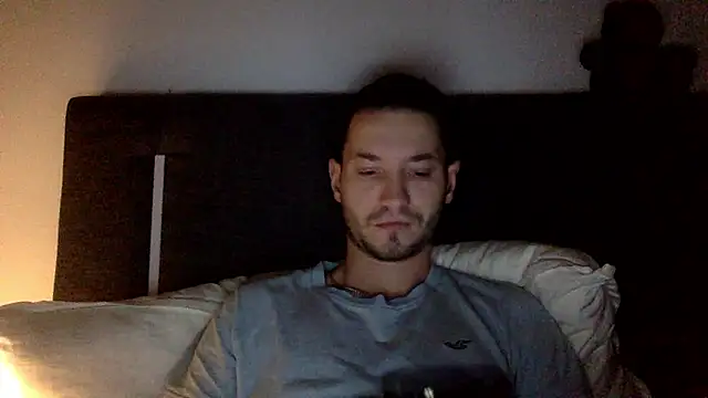 batschi0512 online show from 13, 1, 2026