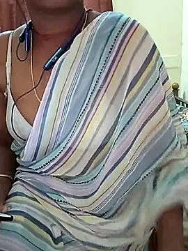 Snapshot of Meena_Meenakshi chatting on 3, 2, 2026 Meena Meenakshi online show from 3, 2, 2026