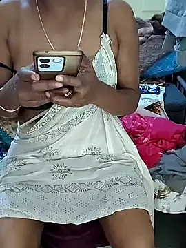 Snapshot of Meena_Meenakshi chatting on 16, 1, 2026 Meena Meenakshi online show from 16, 1, 2026