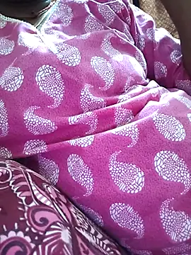 Snapshot of Meena_Meenakshi chatting on 8, 2, 2026 Meena Meenakshi online show from 8, 2, 2026