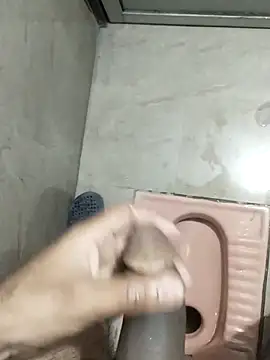 Snapshot of 8inchhere chatting on 15, 2, 2026 8inchhere online show from 15, 2, 2026