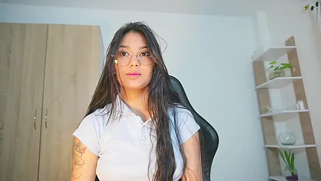 celestes777 online show from 9, 5, 2026