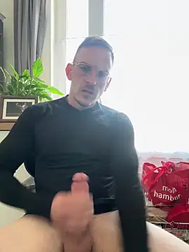 german guy sexy online show from 23, 3, 2026