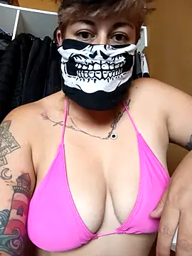 lovely-andrea online show from 15, 1, 2026