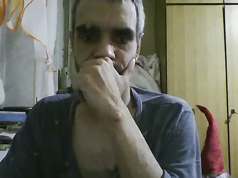 Snapshot of Gattuzoman85 chatting on 5, 1, 2026 Gattuzoman85 online show from 5, 1, 2026