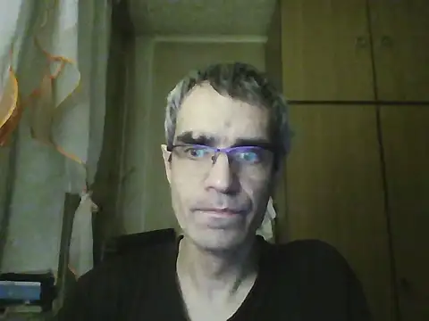 Snapshot of Gattuzoman85 chatting on 6, 2, 2026 Gattuzoman85 online show from 6, 2, 2026