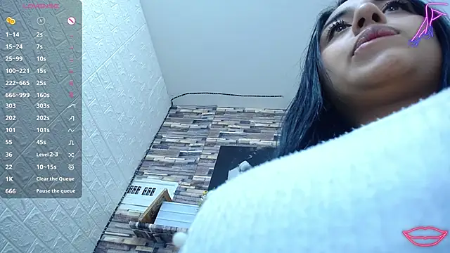 miaaboobs online show from 7, 2, 2026