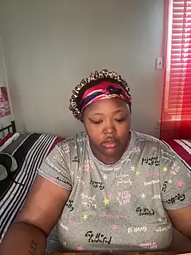 Chocolatebunnyxx96 online show from 24, 2, 2026