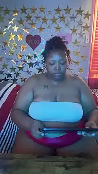 Chocolatebunnyxx96 online show from 16, 2, 2026