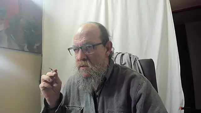 Uncle Hottie online show from 5, 1, 2026