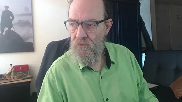 Uncle Hottie online show from 25, 6, 2026
