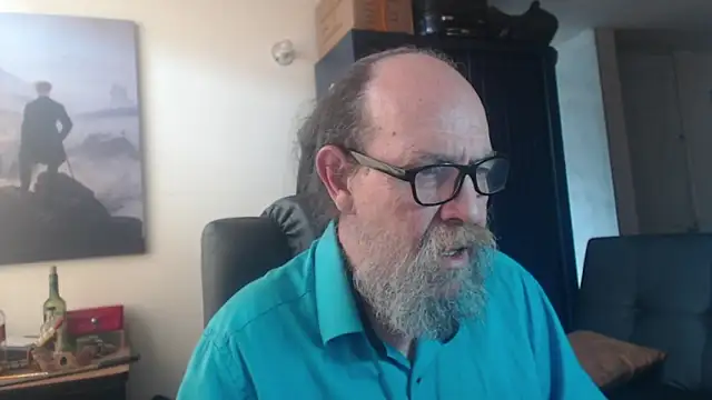 Uncle Hottie online show from 16, 6, 2026