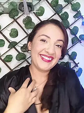 Evaa Angelina online show from 17, 1, 2026