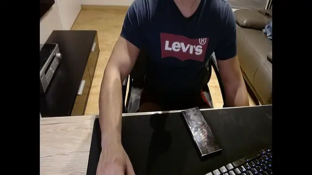 sensualman90 online show from 15, 3, 2026