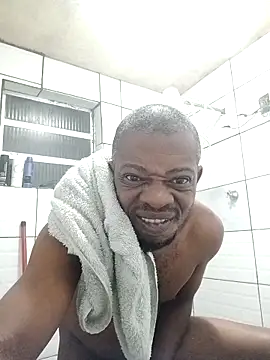 Negaomalinha1 online show from 2, 4, 2026