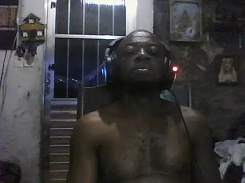 Negaomalinha1 online show from 8, 5, 2026