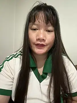 Snapshot of Suni-ii chatting on 11, 5, 2026 Suni-ii online show from 11, 5, 2026