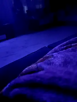 Safadinhos23 online show from 6, 1, 2026