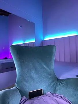 Denightjones online show from 8, 3, 2026