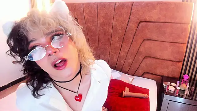 Snapshot of Hunter_todd chatting on 6, 1, 2026 Hunter todd online show from 6, 1, 2026