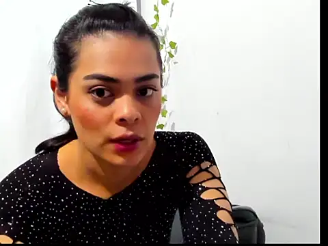 Antonella Gomez22 online show from 7, 5, 2026