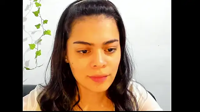 Antonella Gomez22 online show from 5, 5, 2026
