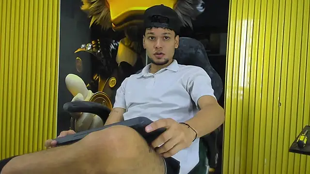 Snapshot of Lucas_hot_20 chatting on 17, 1, 2026 Lucas hot 20 online show from 17, 1, 2026