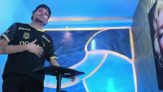 Snapshot of Lucas_hot_20 chatting on 17, 2, 2026 Lucas hot 20 online show from 17, 2, 2026