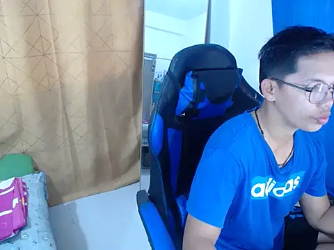 holly oreo online show from 21, 7, 2026