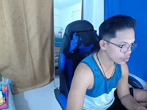 holly oreo online show from 12, 7, 2026