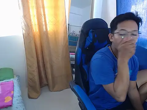 holly oreo online show from 22, 7, 2026