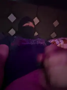 hotguymx777 online show from 6, 3, 2026