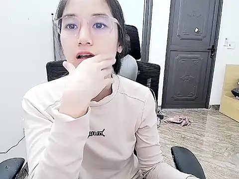 Shulee- online show from 22, 2, 2026